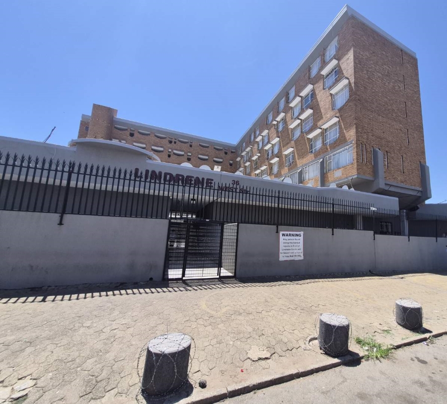 To Let 1 Bedroom Property for Rent in Kempton Park Central Gauteng