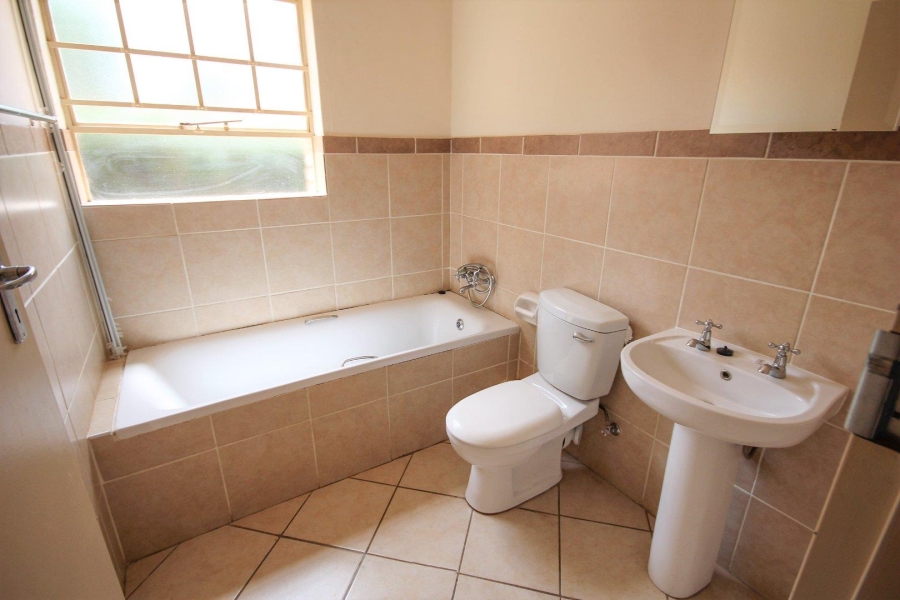 To Let 3 Bedroom Property for Rent in Hazeldean Gauteng