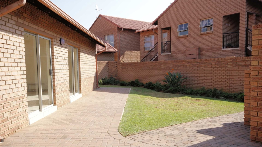 To Let 3 Bedroom Property for Rent in Hazeldean Gauteng