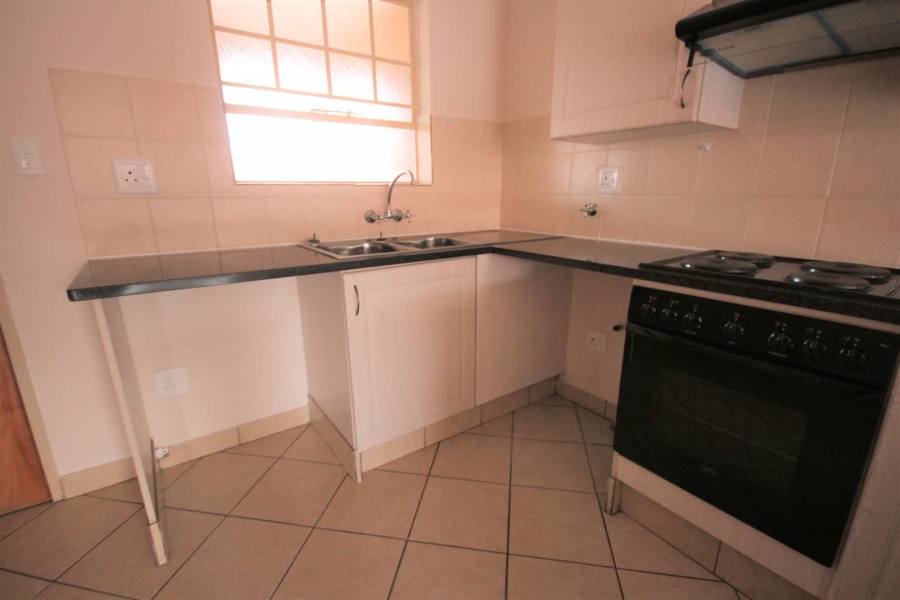 To Let 2 Bedroom Property for Rent in Hazeldean Gauteng