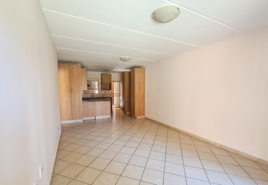To Let 2 Bedroom Property for Rent in Hazeldean Gauteng