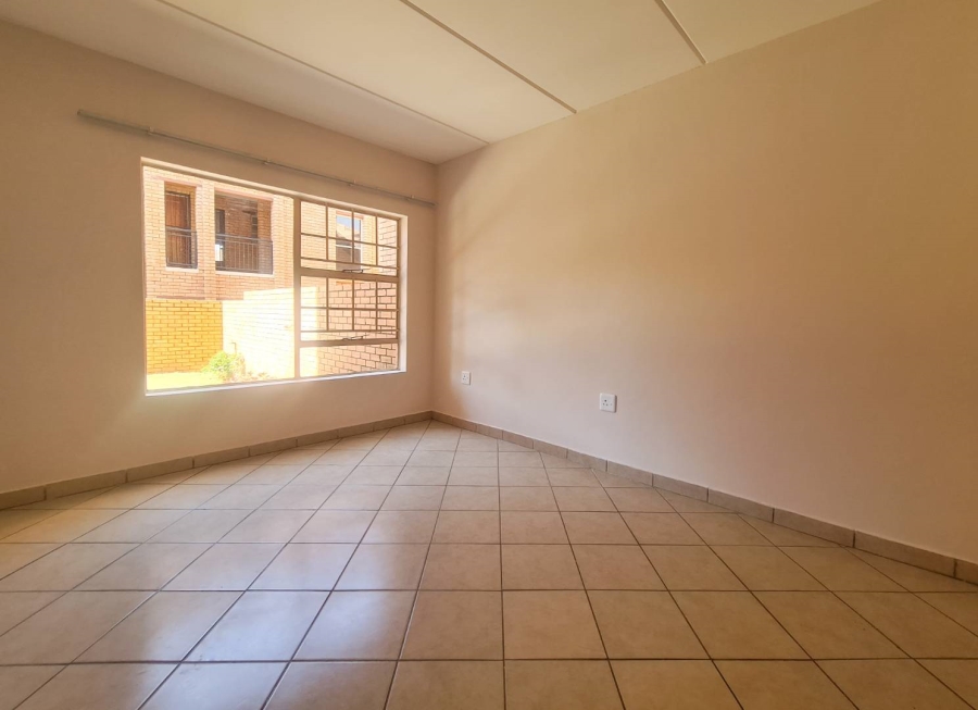 To Let 2 Bedroom Property for Rent in Hazeldean Gauteng