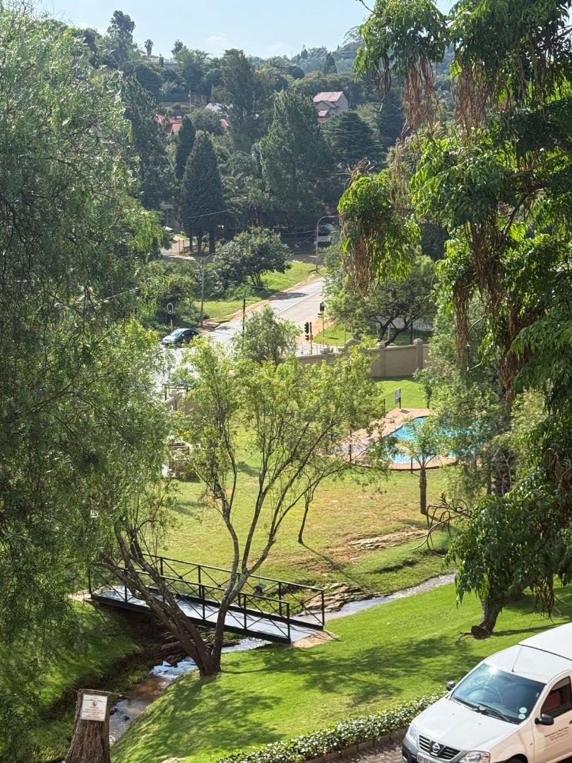2 Bedroom Property for Sale in Helderkruin Gauteng