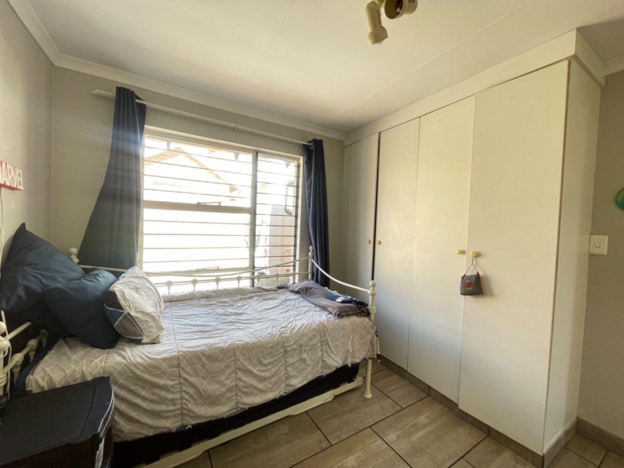 3 Bedroom Property for Sale in Birchleigh Gauteng