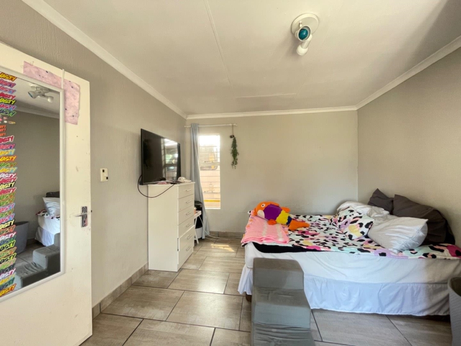 3 Bedroom Property for Sale in Birchleigh Gauteng