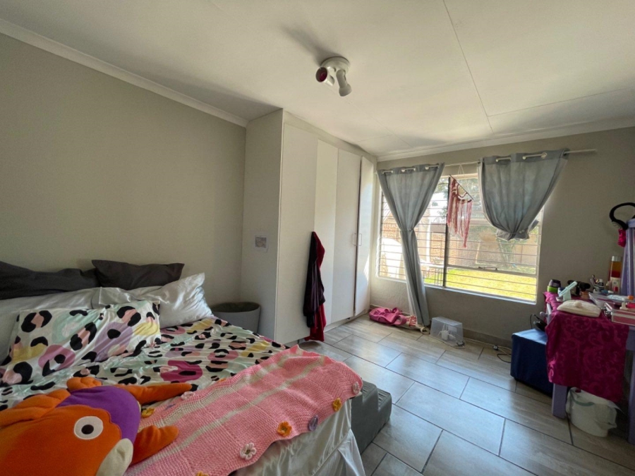 3 Bedroom Property for Sale in Birchleigh Gauteng