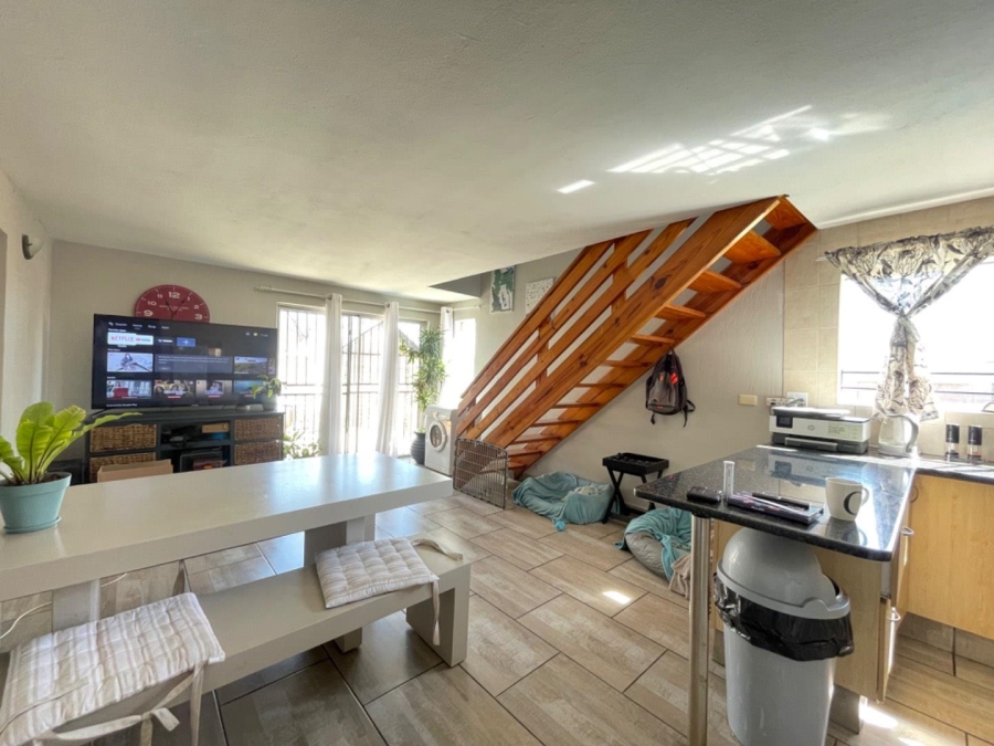 3 Bedroom Property for Sale in Birchleigh Gauteng
