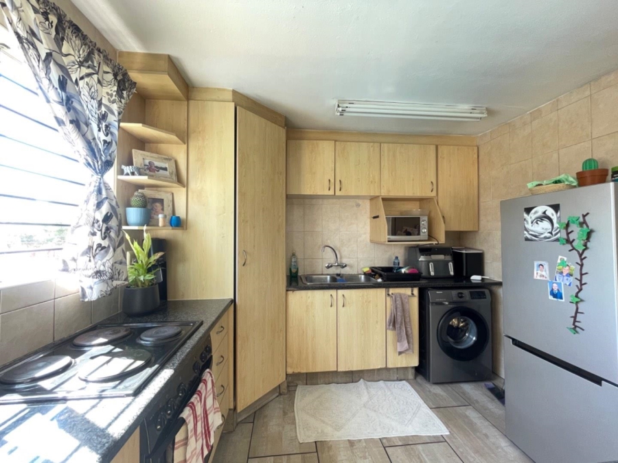 3 Bedroom Property for Sale in Birchleigh Gauteng