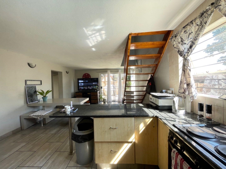 3 Bedroom Property for Sale in Birchleigh Gauteng