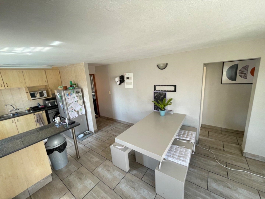 3 Bedroom Property for Sale in Birchleigh Gauteng