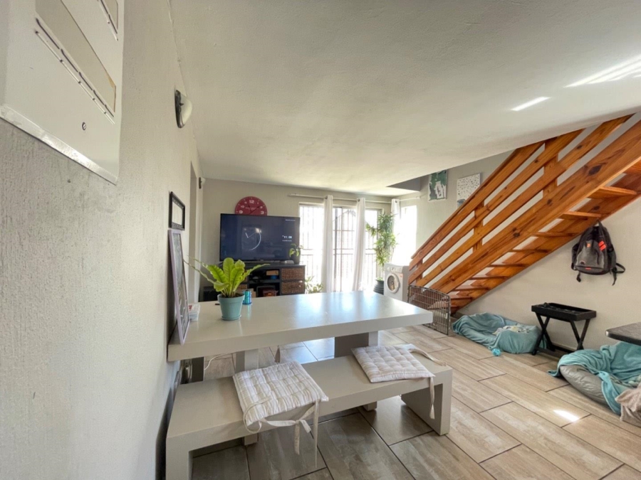 3 Bedroom Property for Sale in Birchleigh Gauteng