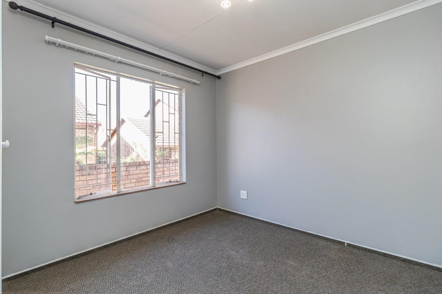 3 Bedroom Property for Sale in Wilgeheuwel Gauteng