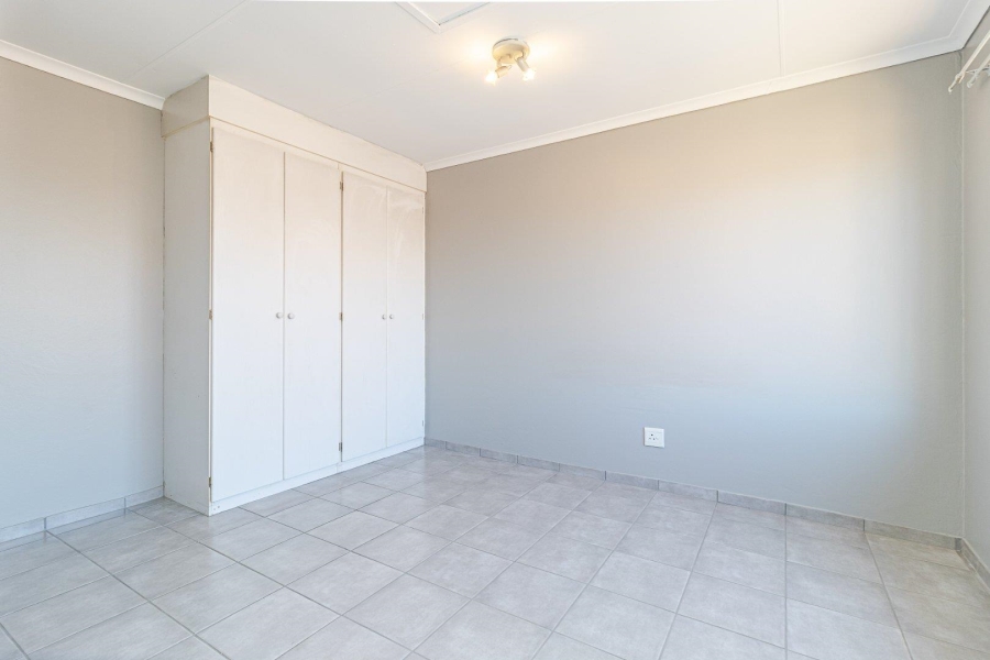 3 Bedroom Property for Sale in Wilgeheuwel Gauteng