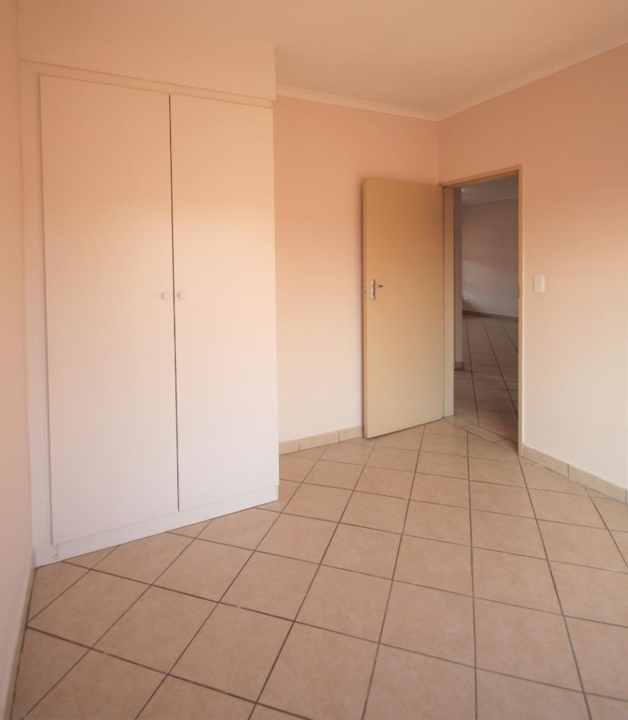 To Let 2 Bedroom Property for Rent in Hazeldean Gauteng
