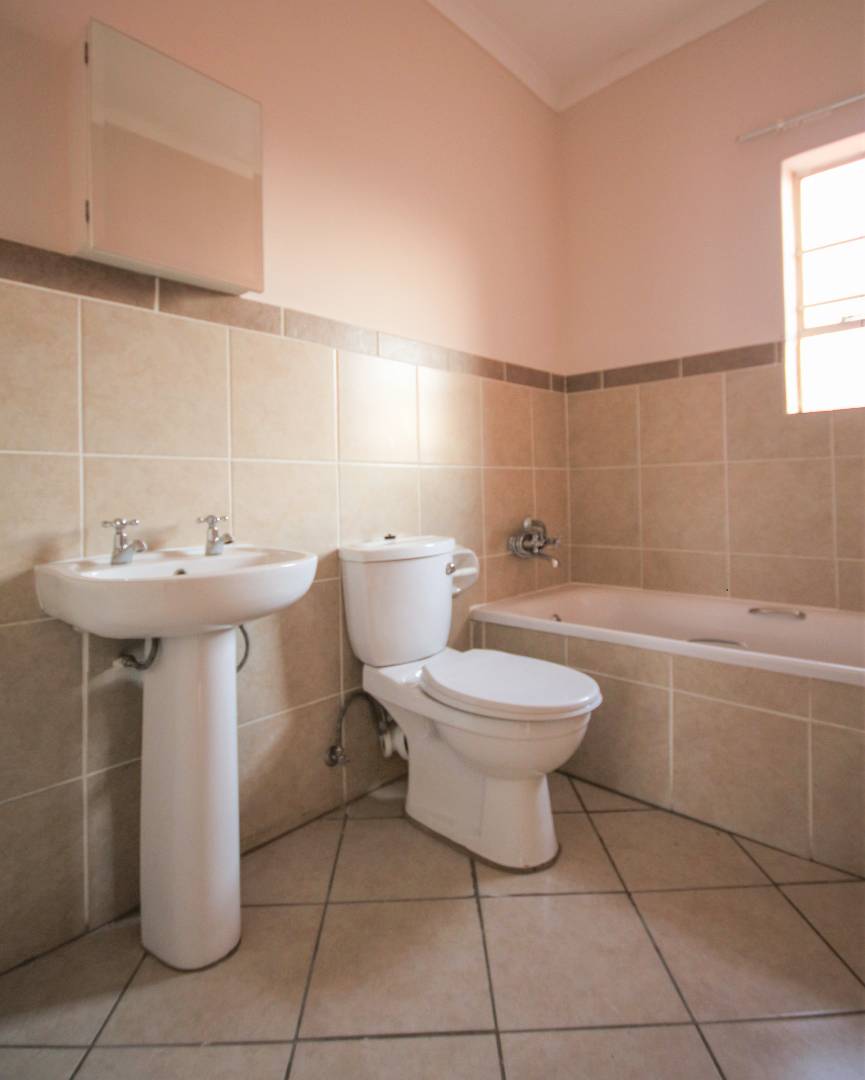 To Let 2 Bedroom Property for Rent in Hazeldean Gauteng