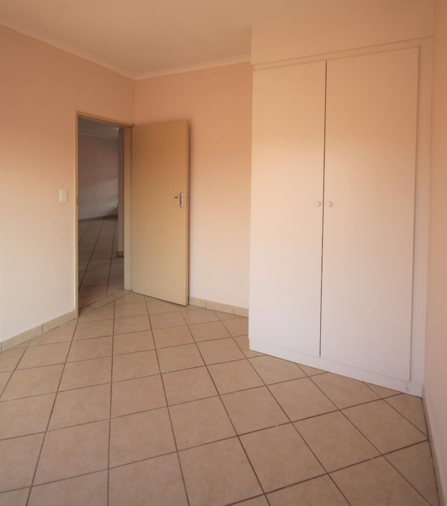 To Let 2 Bedroom Property for Rent in Hazeldean Gauteng