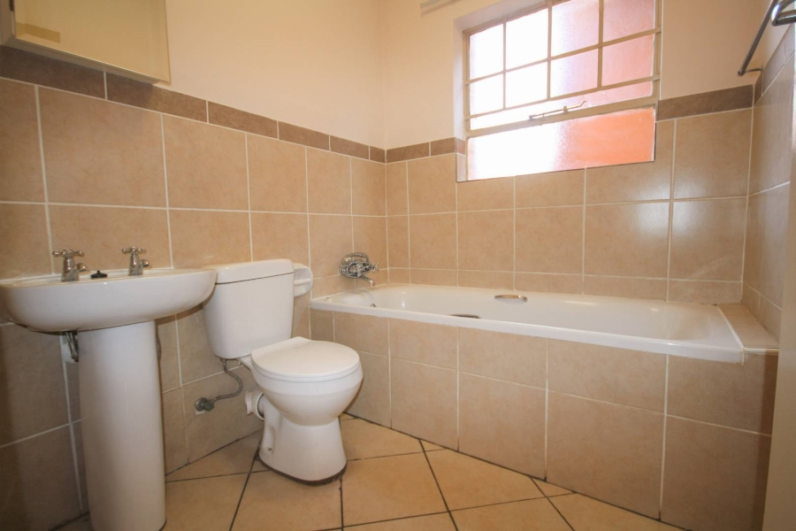 To Let 3 Bedroom Property for Rent in Hazeldean Gauteng