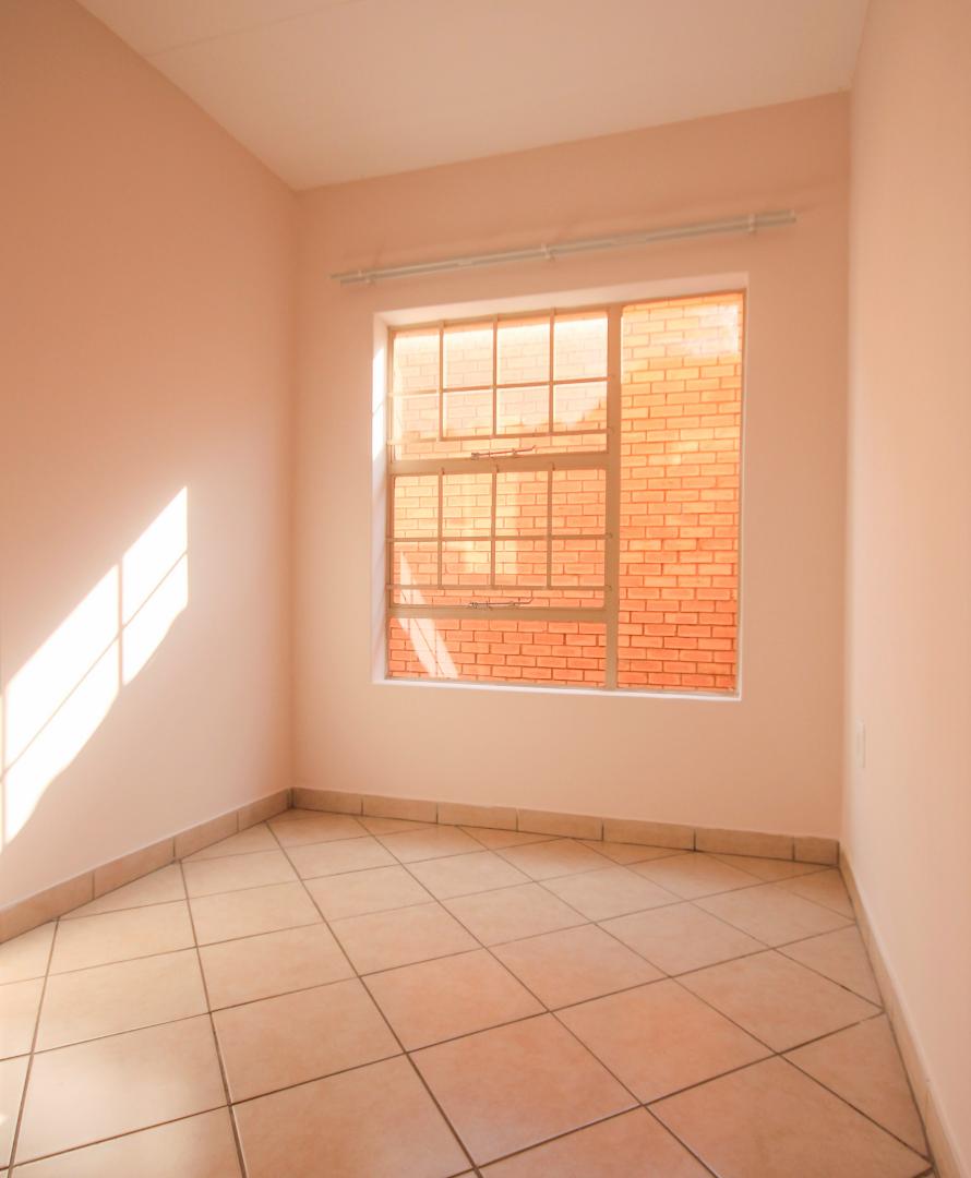 To Let 3 Bedroom Property for Rent in Hazeldean Gauteng