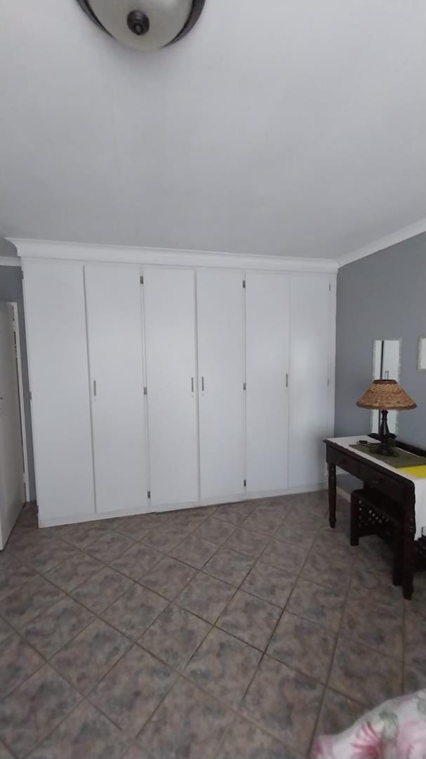 5 Bedroom Property for Sale in Mooikloof Gauteng