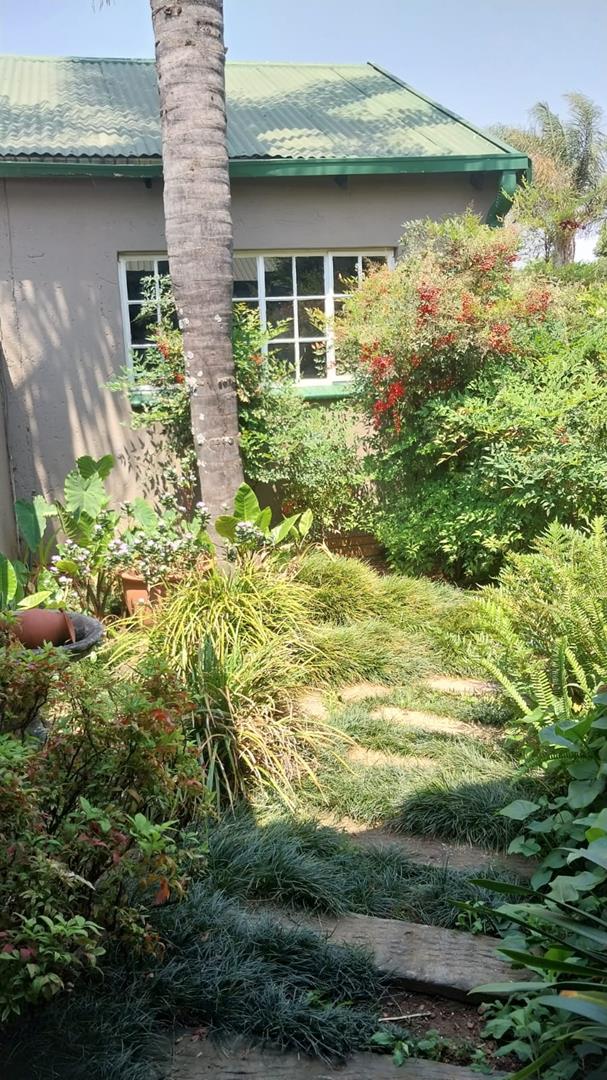 5 Bedroom Property for Sale in Mooikloof Gauteng
