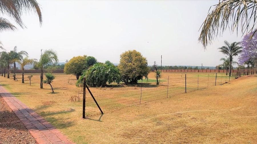 5 Bedroom Property for Sale in Mooikloof Gauteng