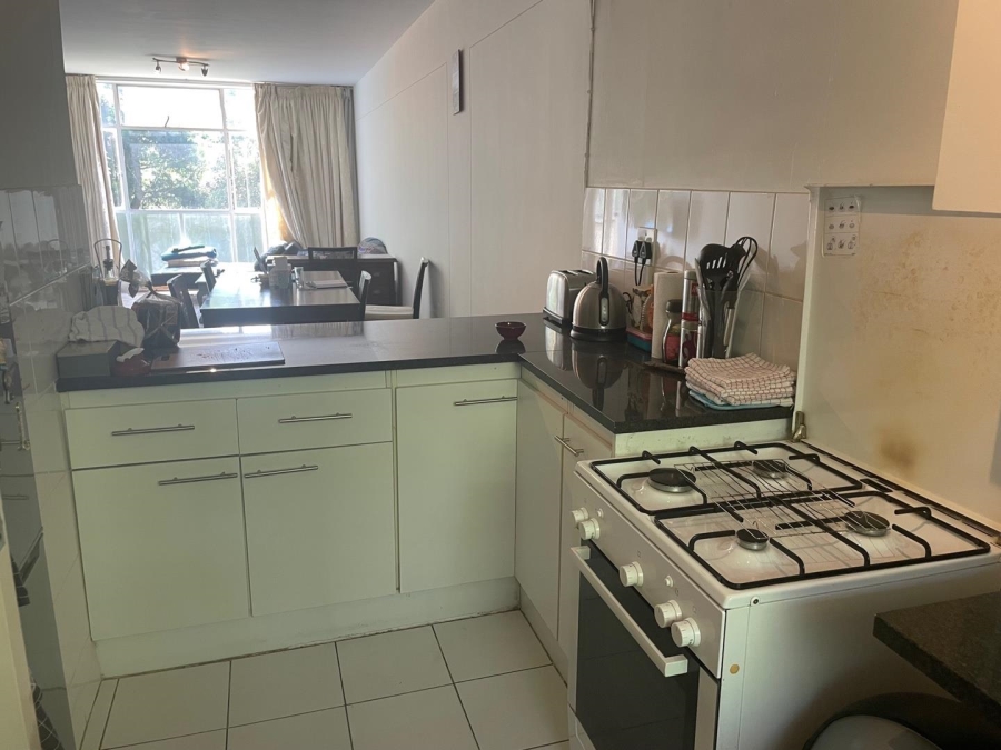 To Let 2 Bedroom Property for Rent in Illovo Gauteng