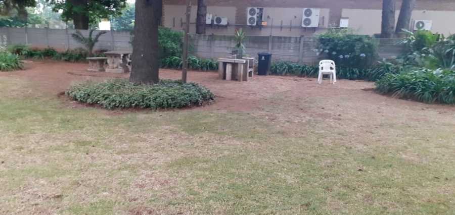 To Let 2 Bedroom Property for Rent in Lambton Gauteng