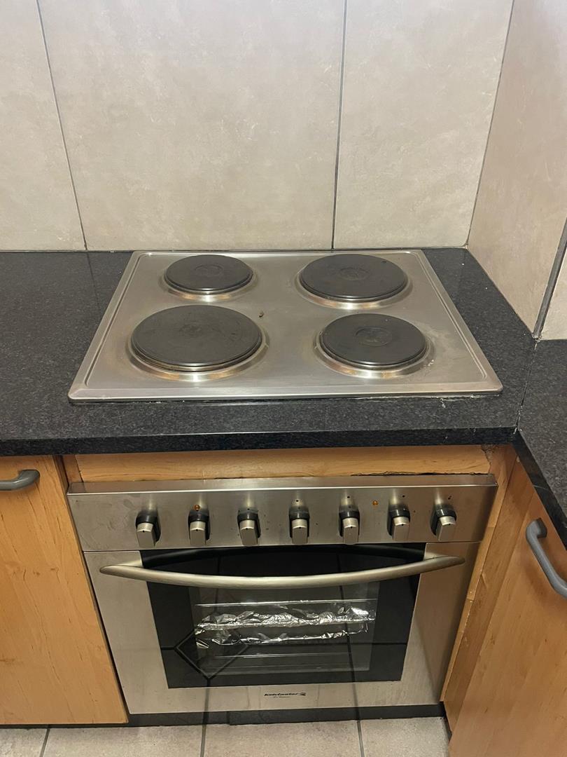 To Let 2 Bedroom Property for Rent in Lambton Gauteng