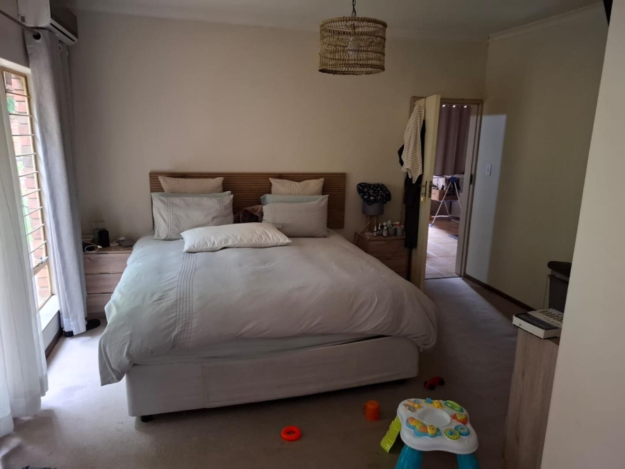 3 Bedroom Property for Sale in Val de Grace Gauteng