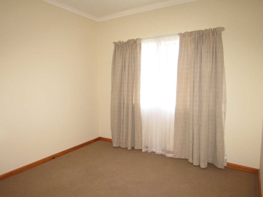 3 Bedroom Property for Sale in Glenhazel Gauteng