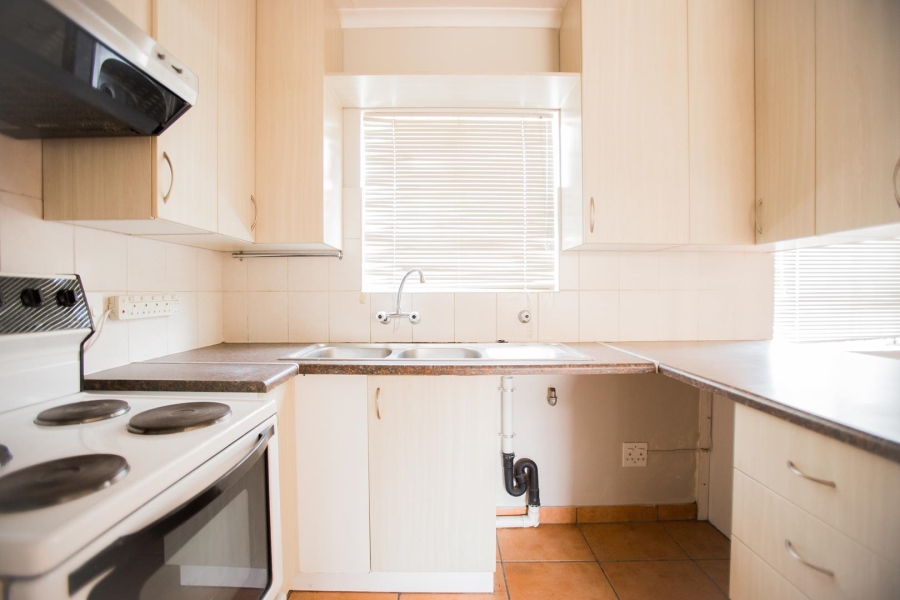 To Let 1 Bedroom Property for Rent in Rietvalleirand Gauteng