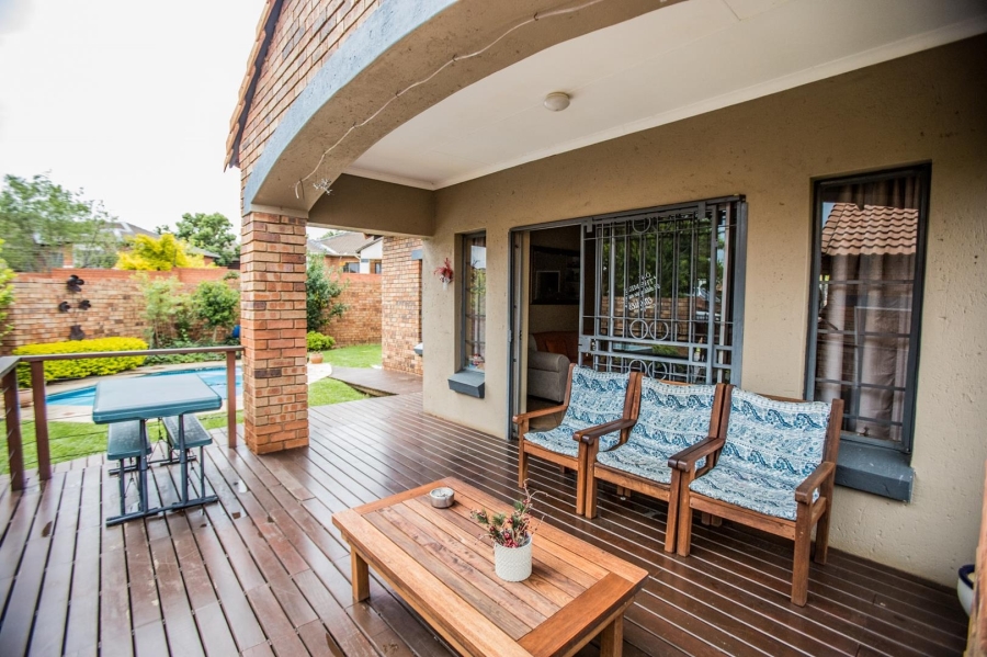 To Let 3 Bedroom Property for Rent in Mooikloof Ridge Gauteng