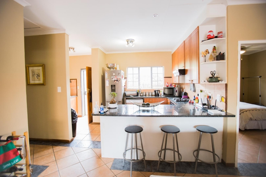 To Let 3 Bedroom Property for Rent in Mooikloof Ridge Gauteng