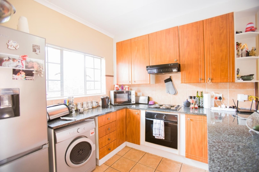 To Let 3 Bedroom Property for Rent in Mooikloof Ridge Gauteng