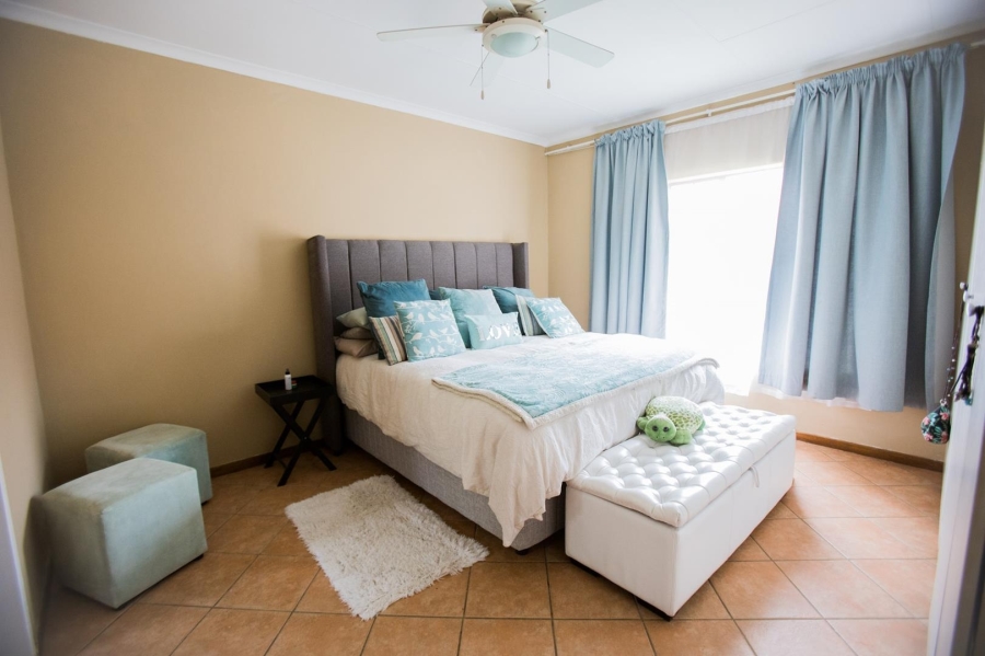 To Let 3 Bedroom Property for Rent in Mooikloof Ridge Gauteng