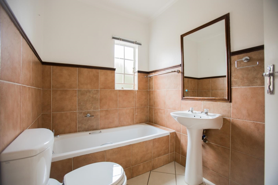 To Let 3 Bedroom Property for Rent in Mooikloof Ridge Gauteng