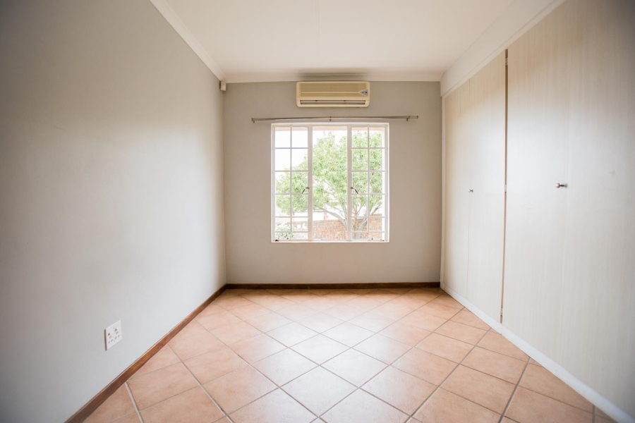 To Let 3 Bedroom Property for Rent in Mooikloof Ridge Gauteng