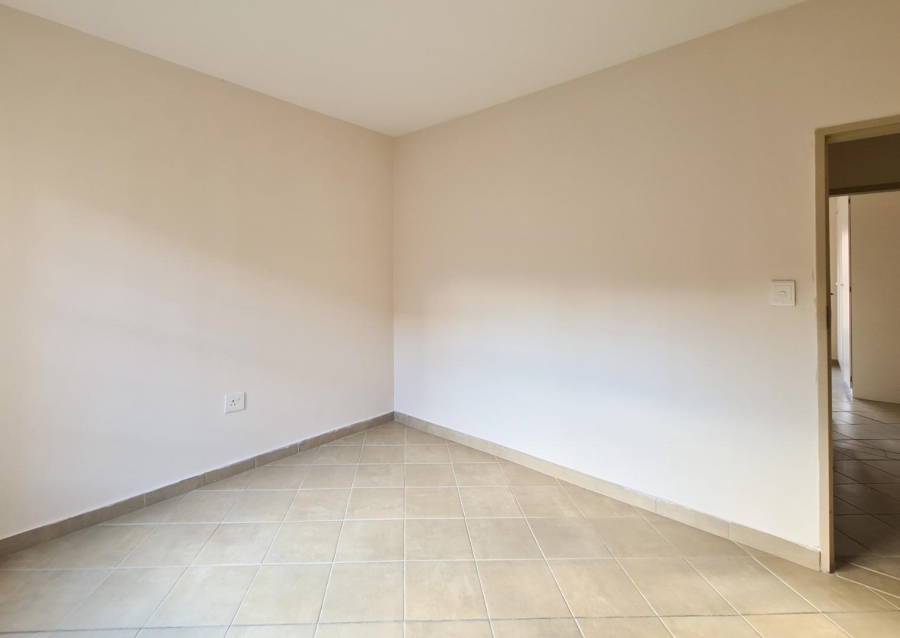 2 Bedroom Property for Sale in Hazeldean Gauteng