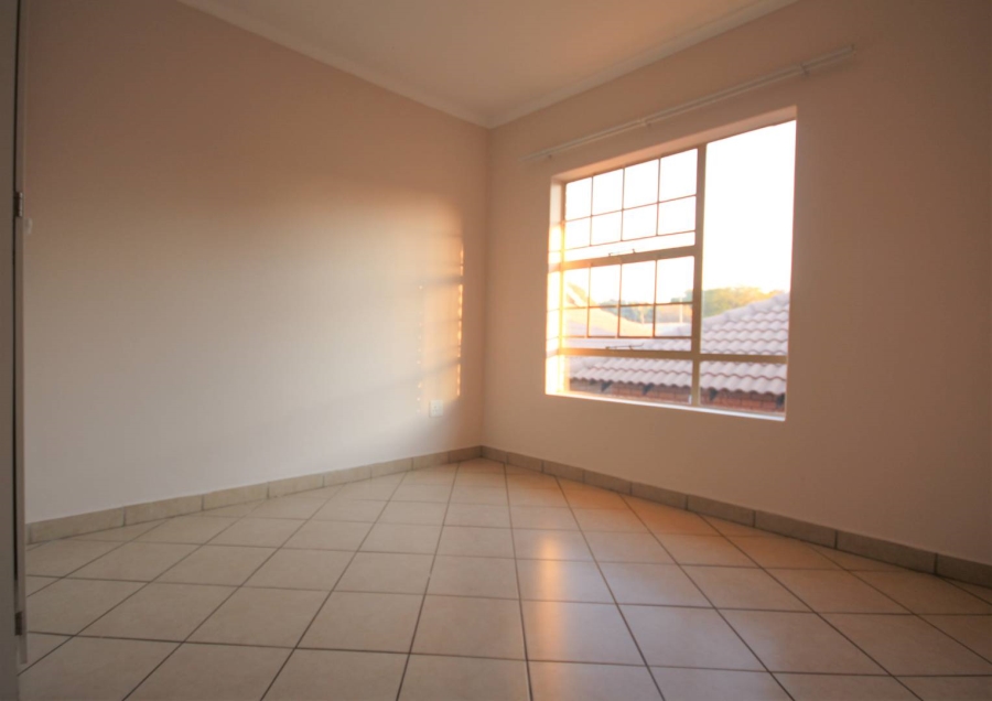 To Let 2 Bedroom Property for Rent in Hazeldean Gauteng