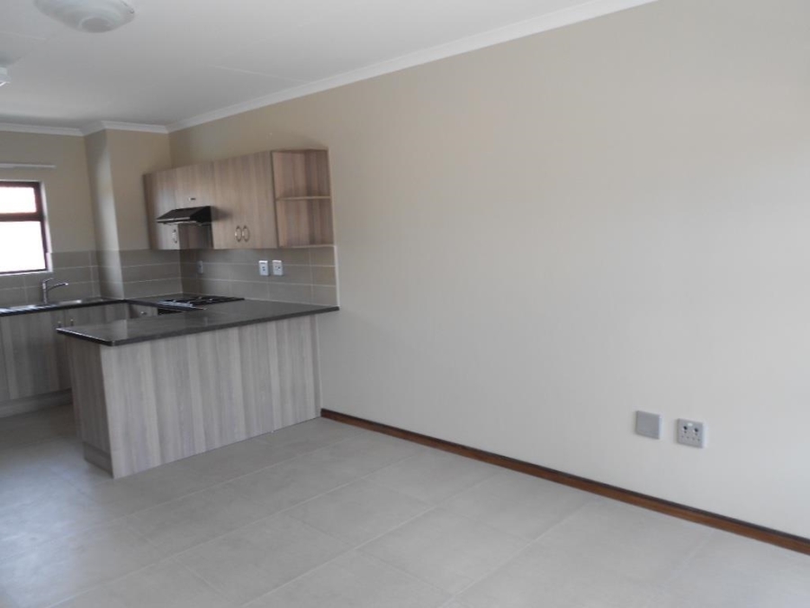 To Let 2 Bedroom Property for Rent in New Market Gauteng