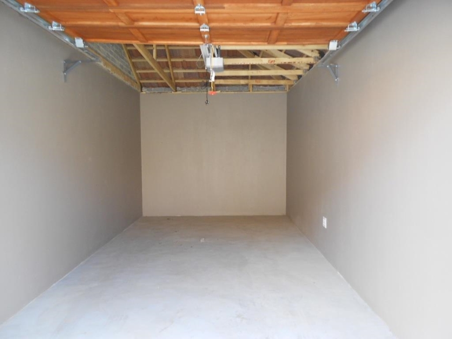 2 Bedroom Property for Sale in New Market Gauteng