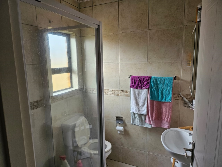 To Let 2 Bedroom Property for Rent in Albertsdal Gauteng