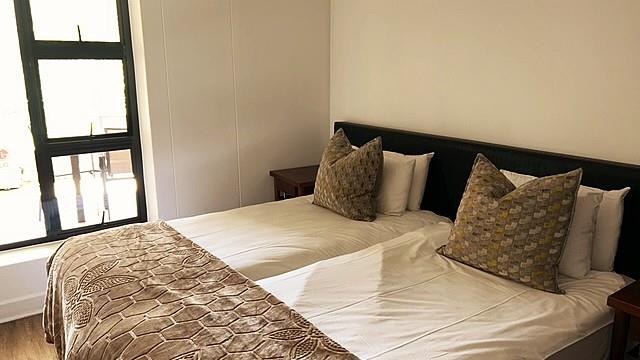 To Let 3 Bedroom Property for Rent in Benmore Gauteng