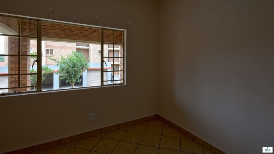 To Let 3 Bedroom Property for Rent in Northwold Gauteng