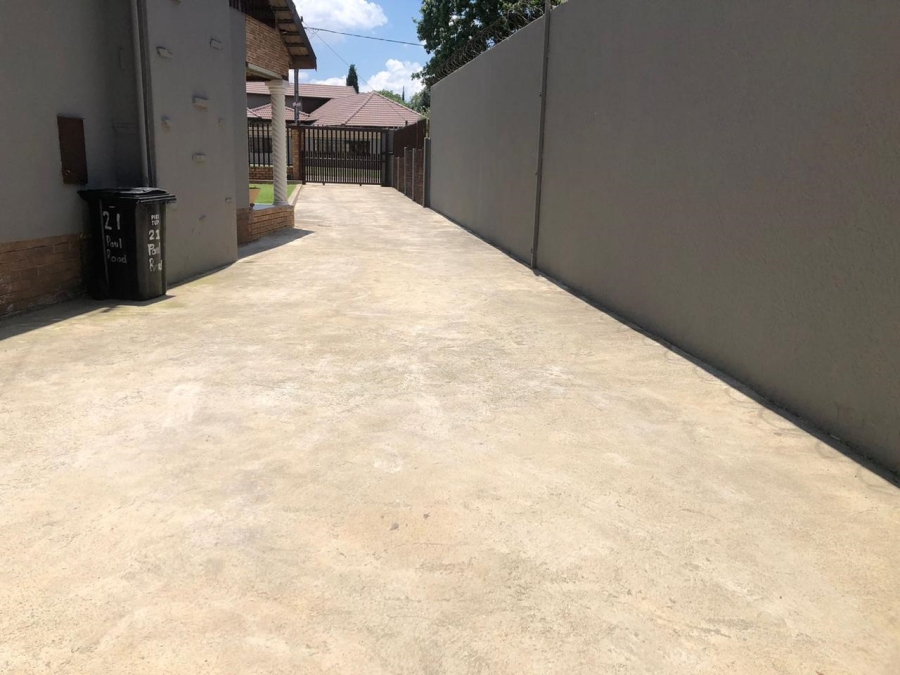 4 Bedroom Property for Sale in Kibler Park Gauteng