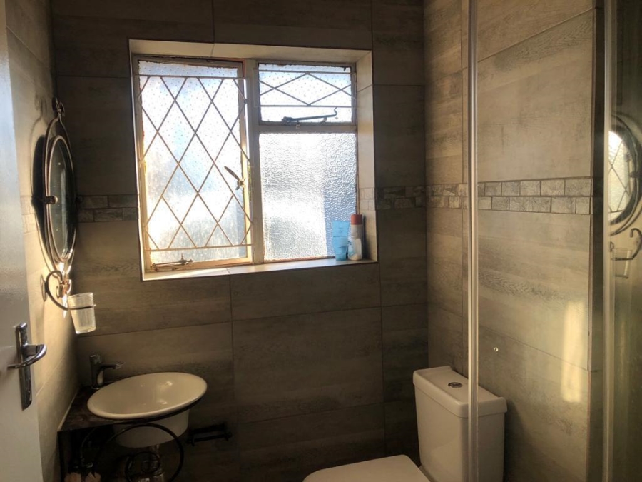 4 Bedroom Property for Sale in Kibler Park Gauteng