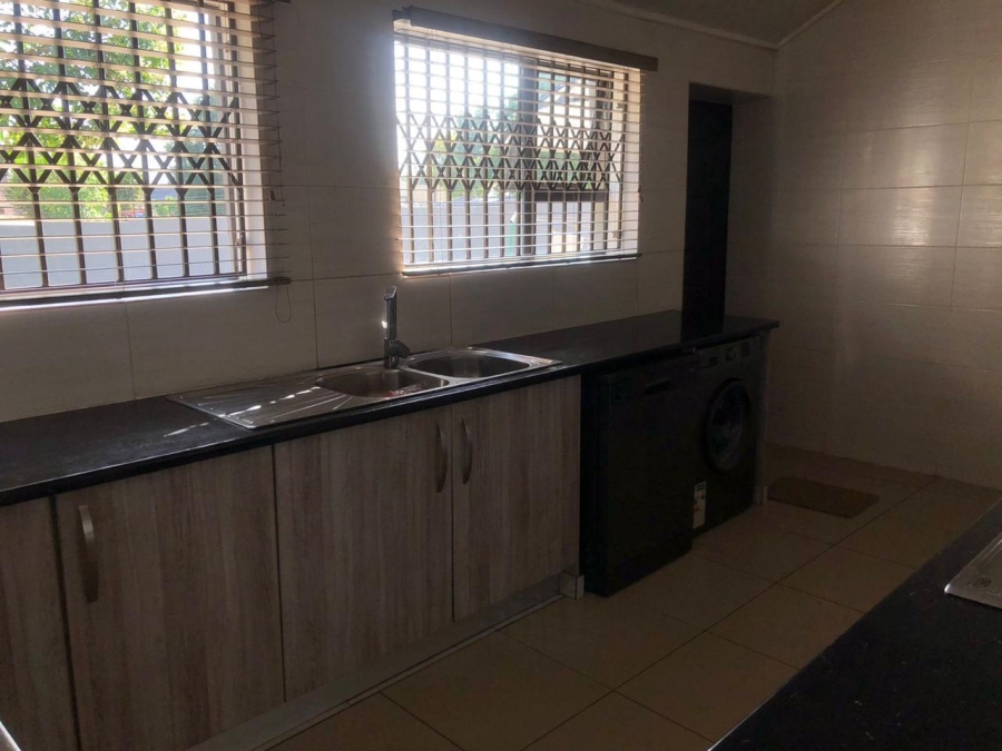 4 Bedroom Property for Sale in Kibler Park Gauteng
