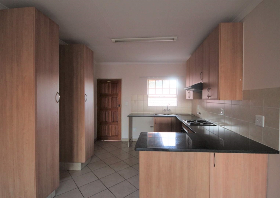 To Let 2 Bedroom Property for Rent in Hazeldean Gauteng