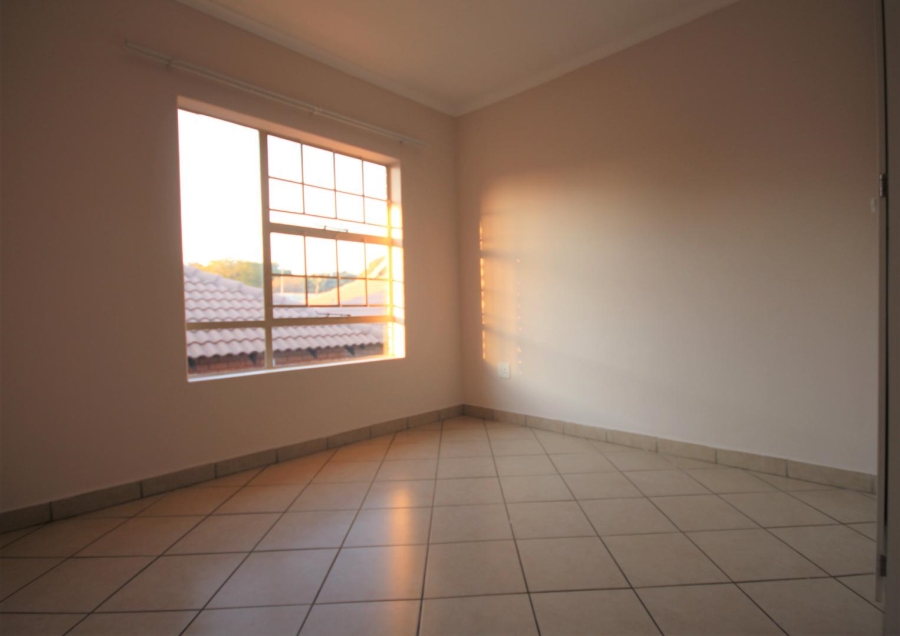To Let 2 Bedroom Property for Rent in Hazeldean Gauteng