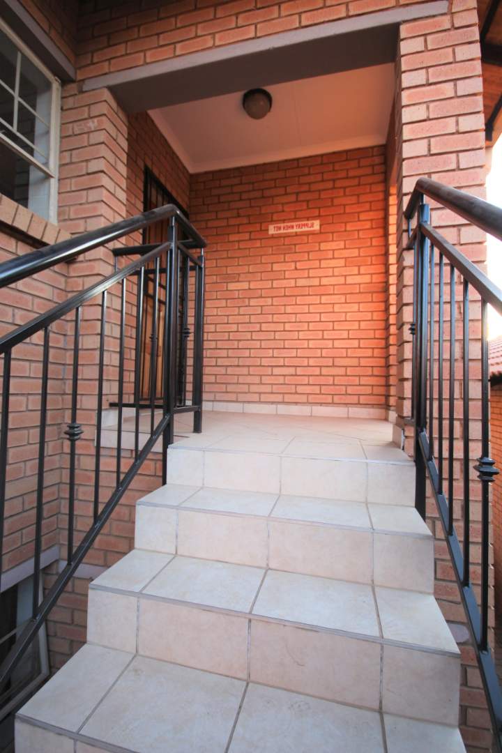 To Let 2 Bedroom Property for Rent in Hazeldean Gauteng